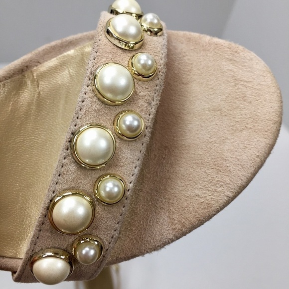 Stuart Weitzman More Pearls Bisque Suede Sandals Size 5 - Picture 17 of 17